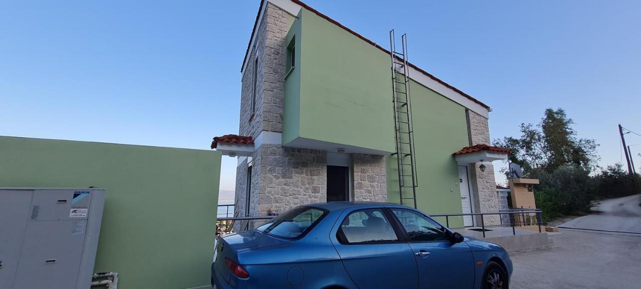 Villa Πέτρα, Ελιά Και Λεβάντα à Tolón Extérieur photo