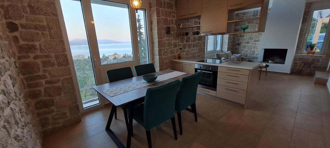 Villa Πέτρα, Ελιά Και Λεβάντα à Tolón Extérieur photo