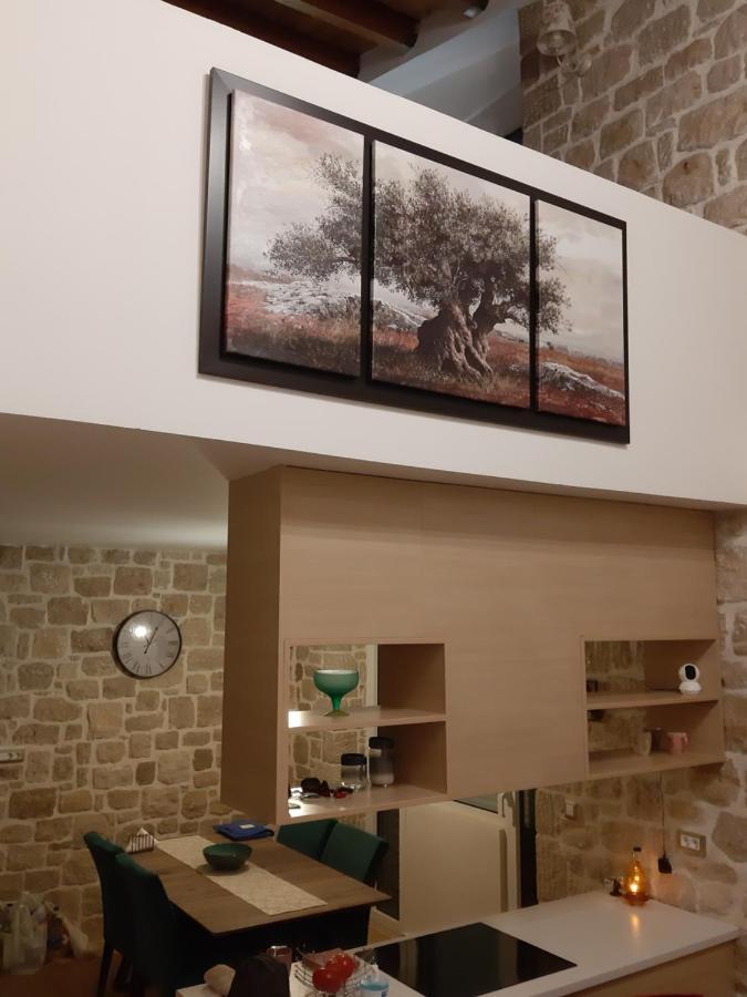 Villa Πέτρα, Ελιά Και Λεβάντα à Tolón Extérieur photo