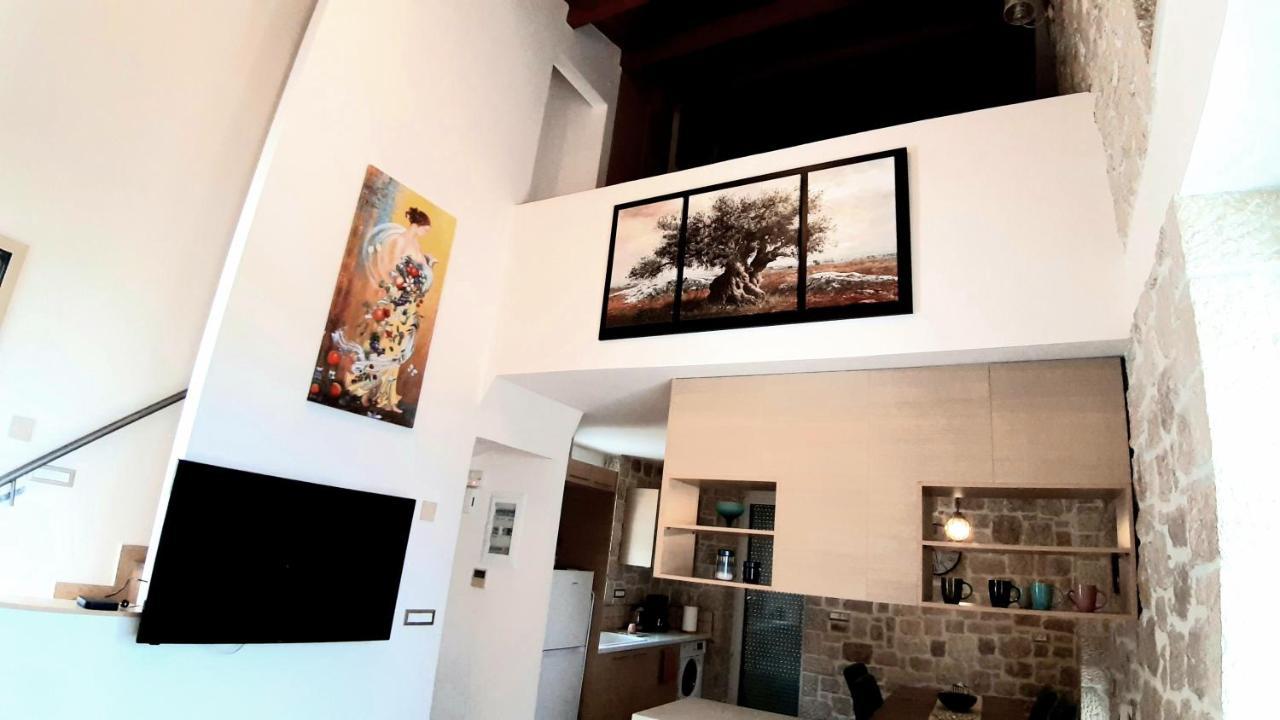 Villa Πέτρα, Ελιά Και Λεβάντα à Tolón Extérieur photo